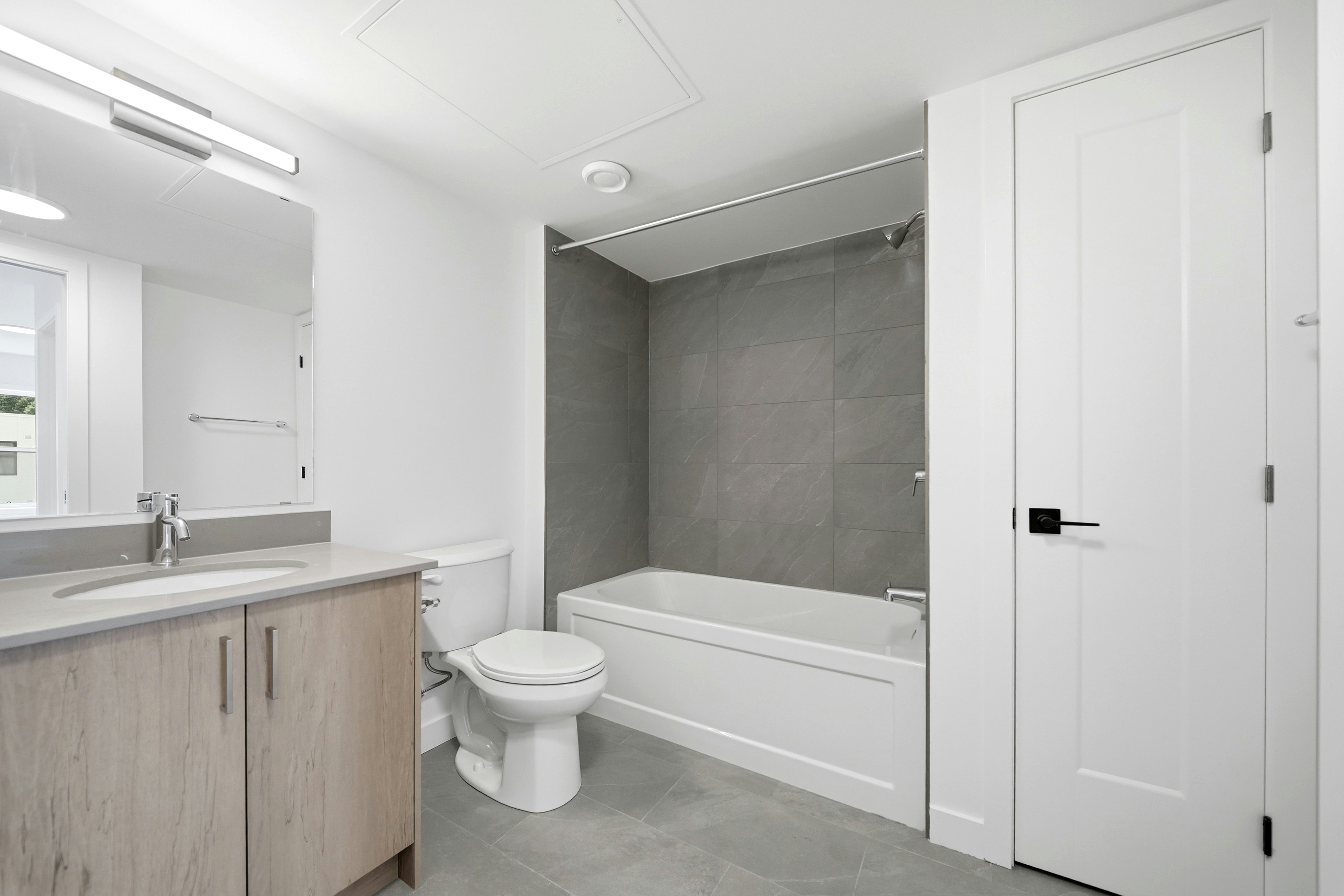 12-31 Mill Street, Kitchener, ON, N2G 0G6 - 8