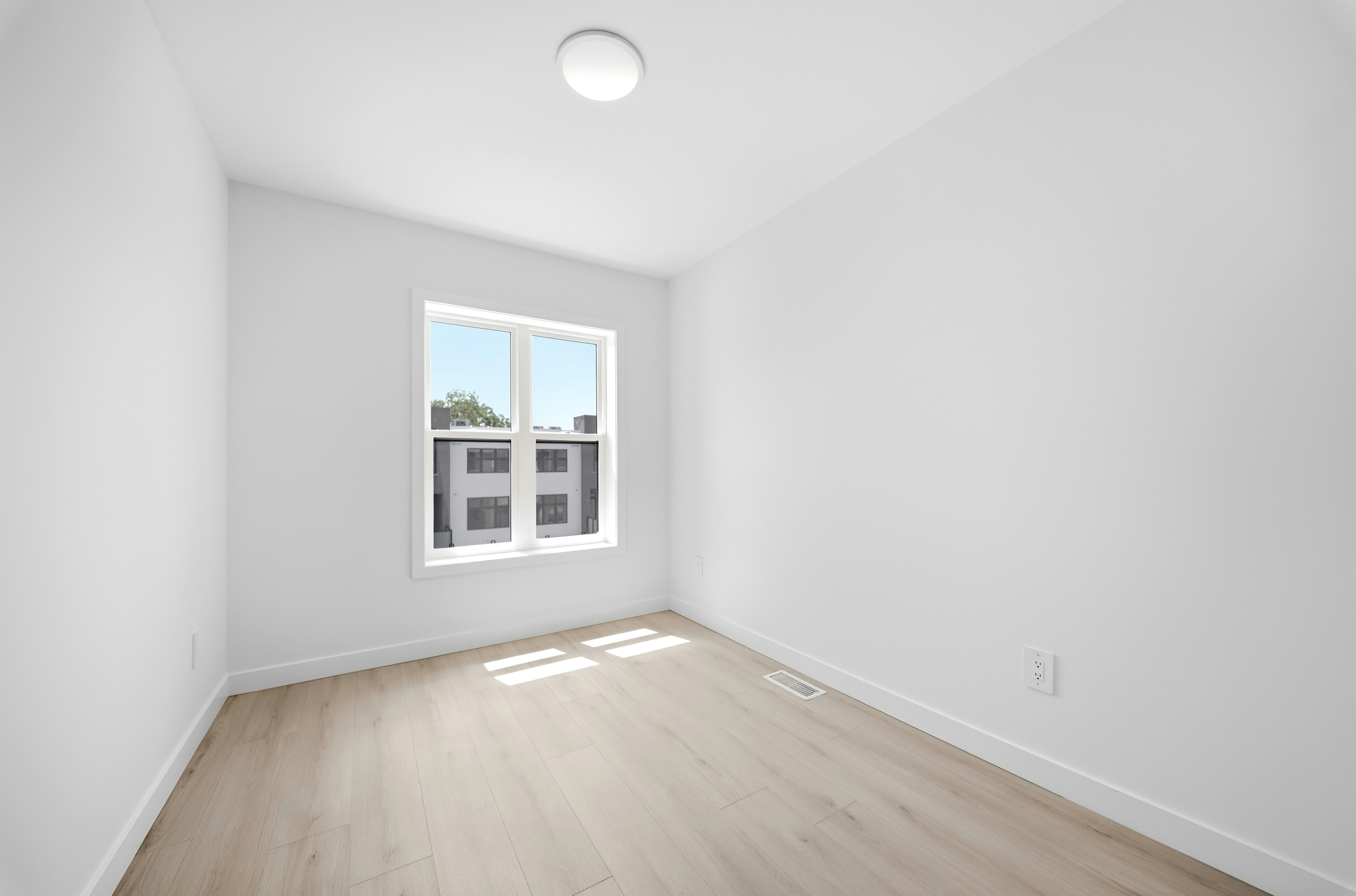 12-31 Mill Street, Kitchener, ON, N2G 0G6 - 19