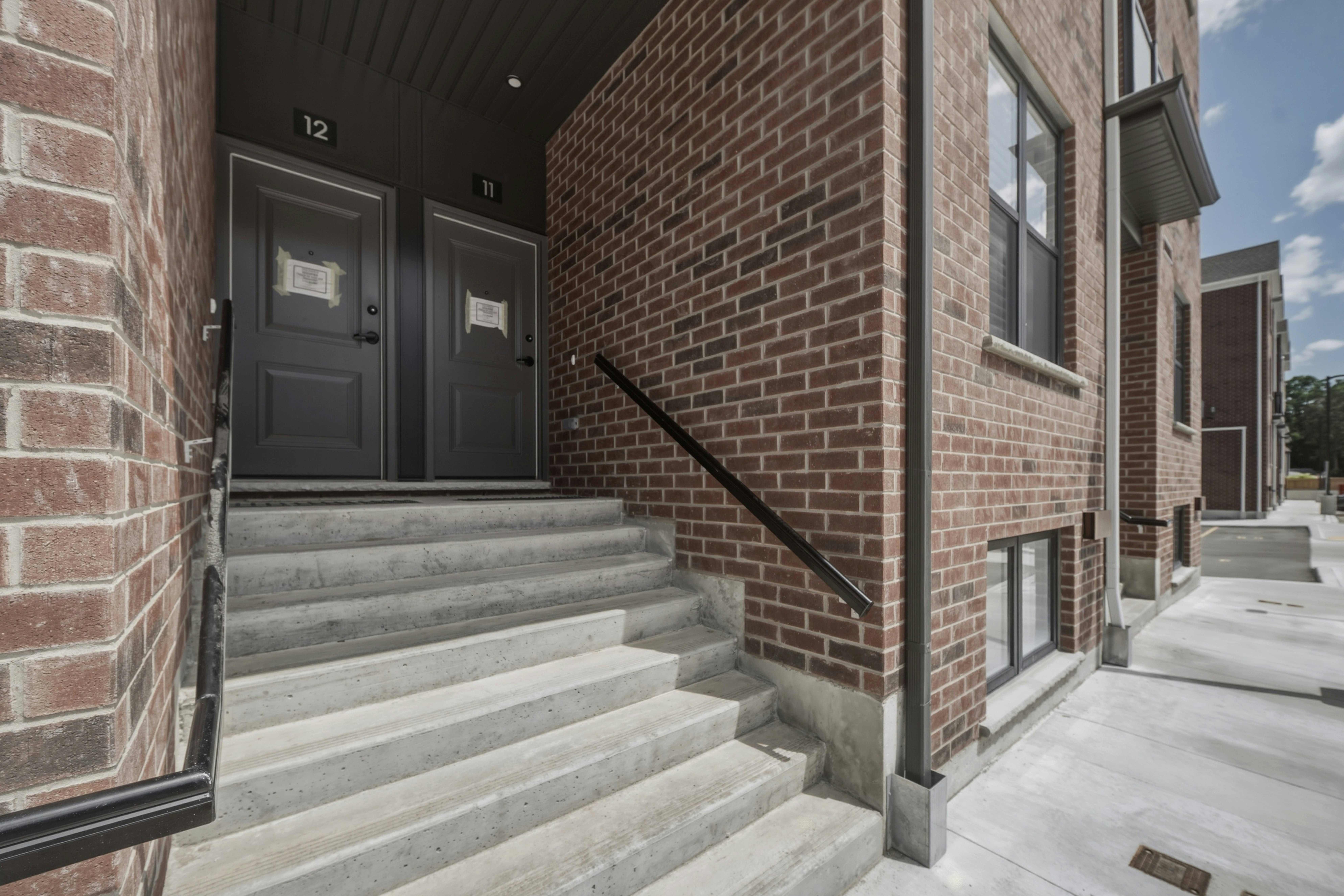 12-31 Mill Street, Kitchener, ON, N2G 0G6 - 2