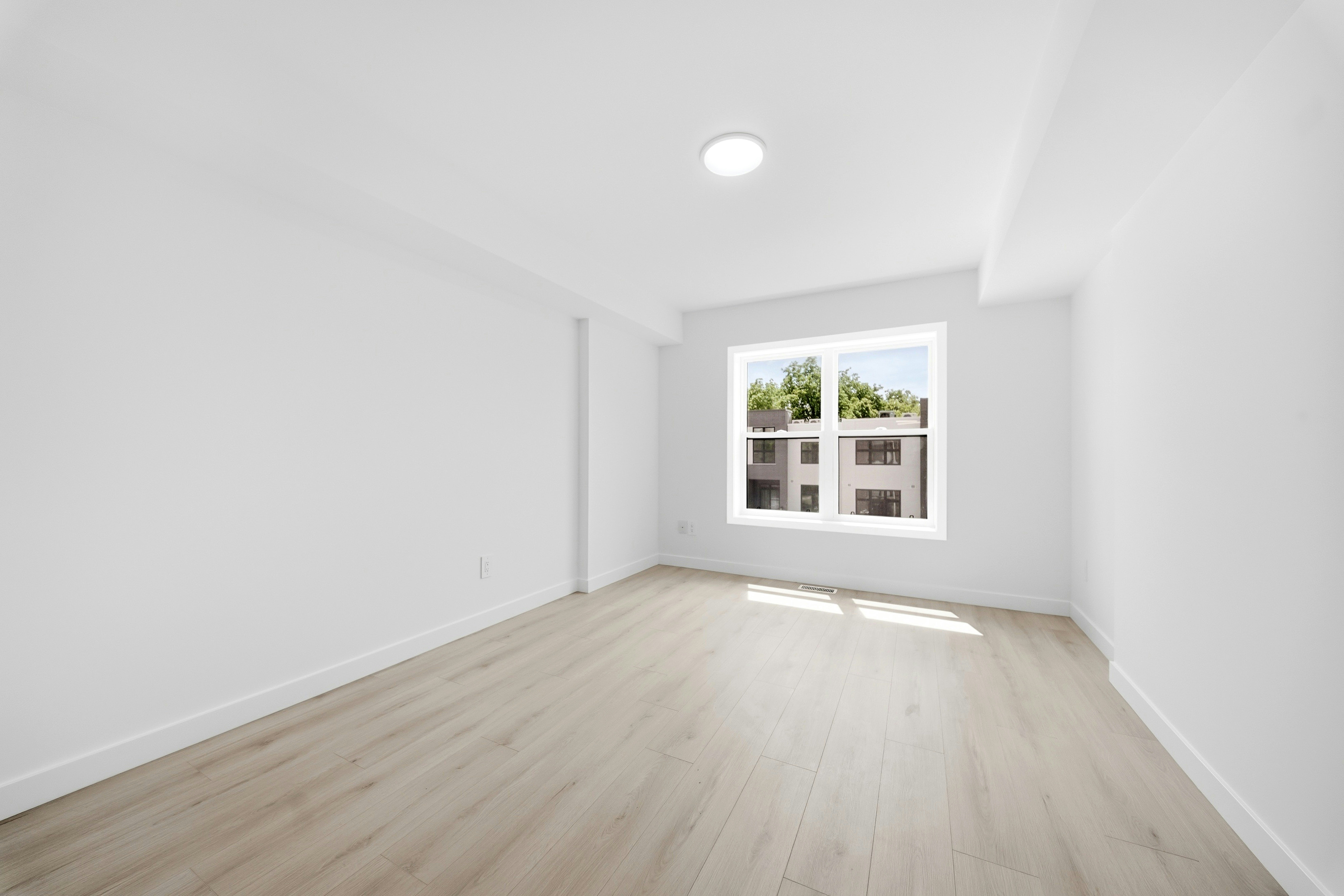 12-31 Mill Street, Kitchener, ON, N2G 0G6 - 23