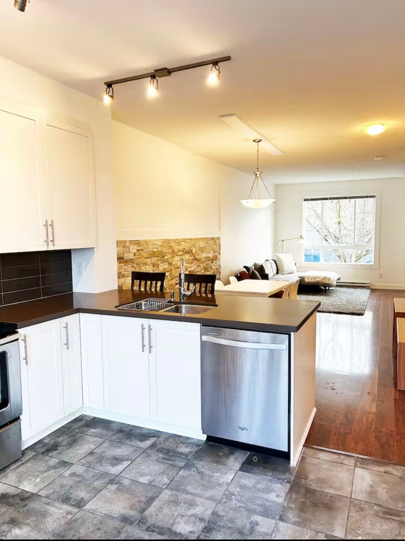 69 50 Avenue, Langley, BC, V3A 8P8 - 4