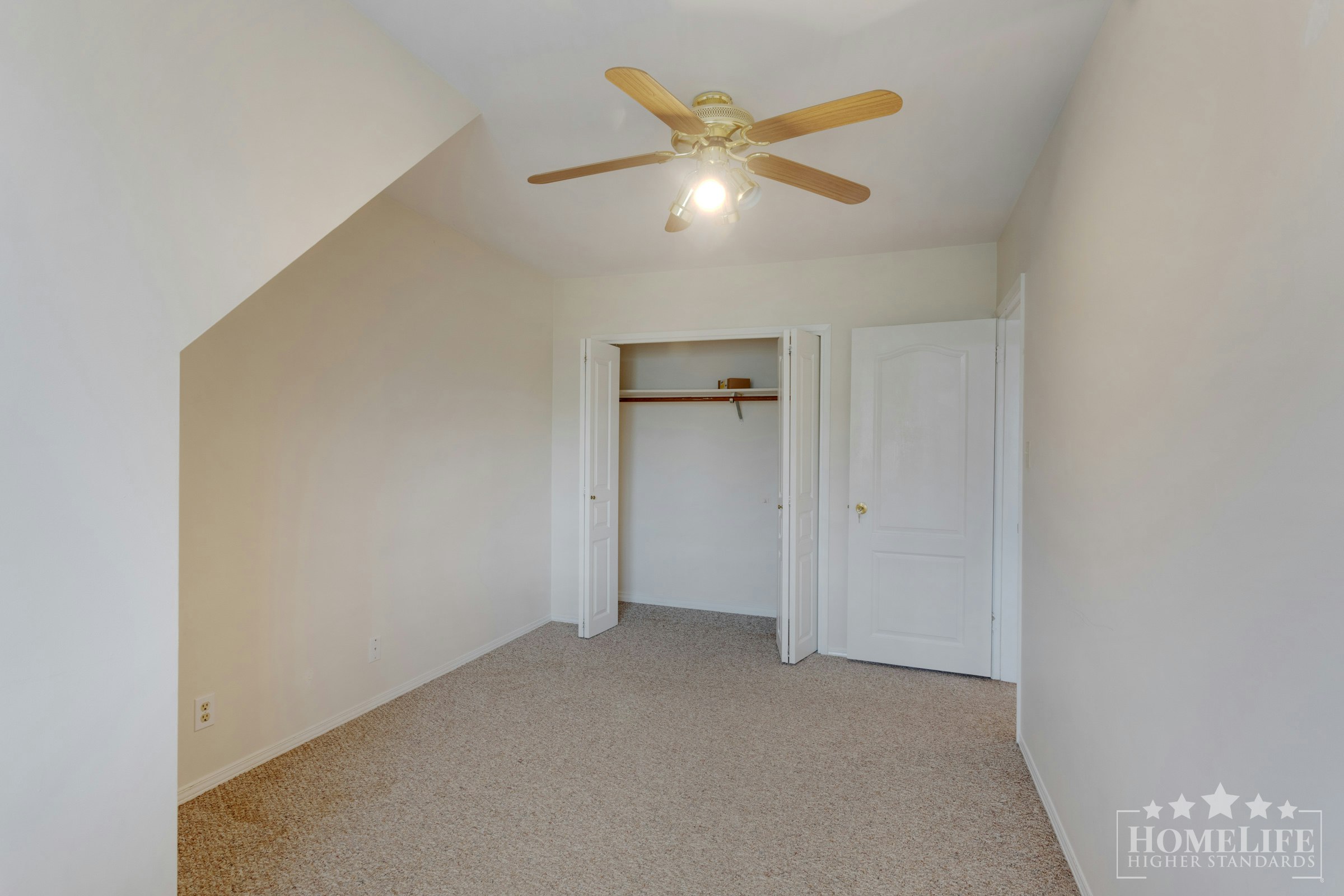 Duplex-1060 Fell Avenue, Burnaby, BC, V5B 3Y6 - 17