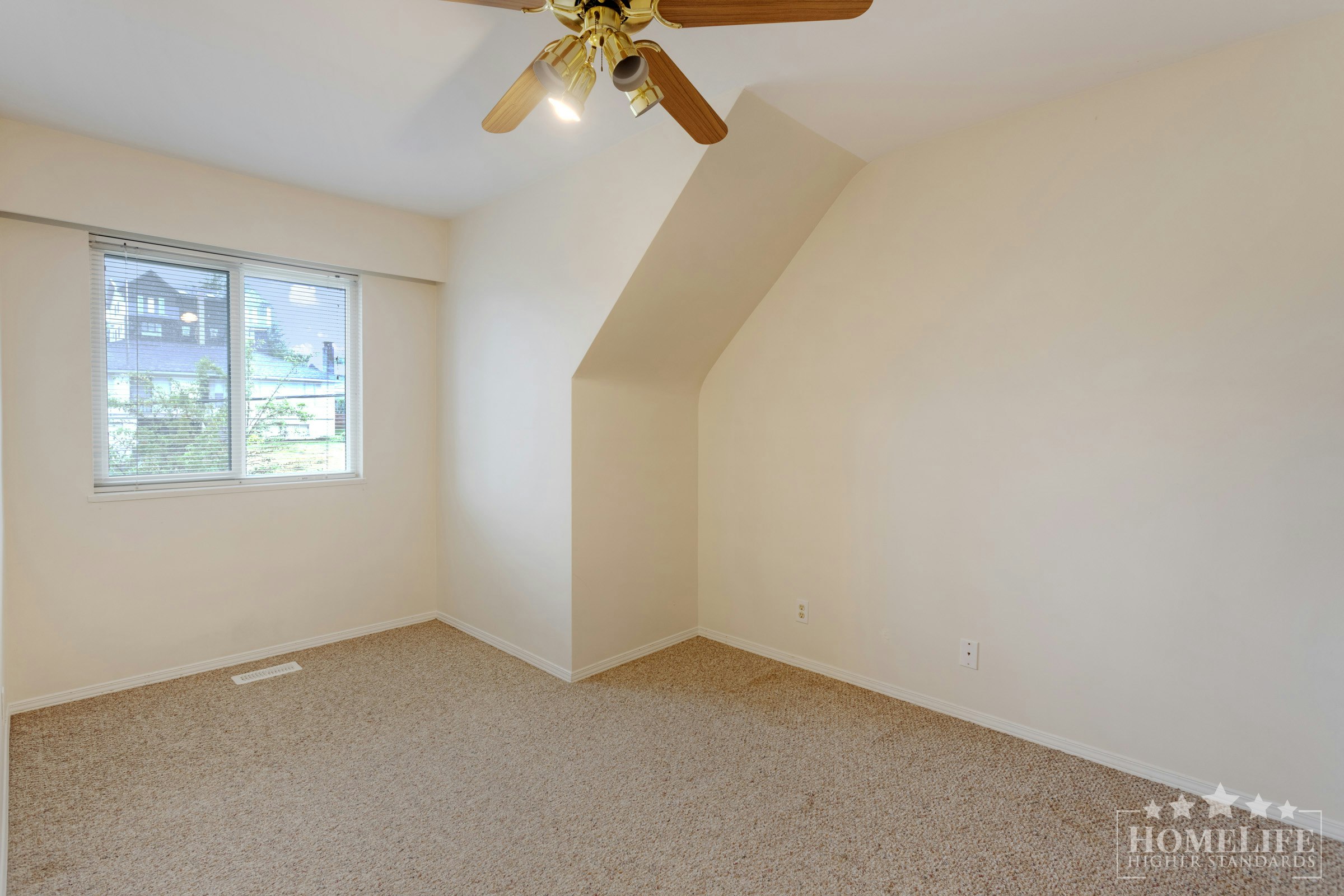 Duplex-1060 Fell Avenue, Burnaby, BC, V5B 3Y6 - 16