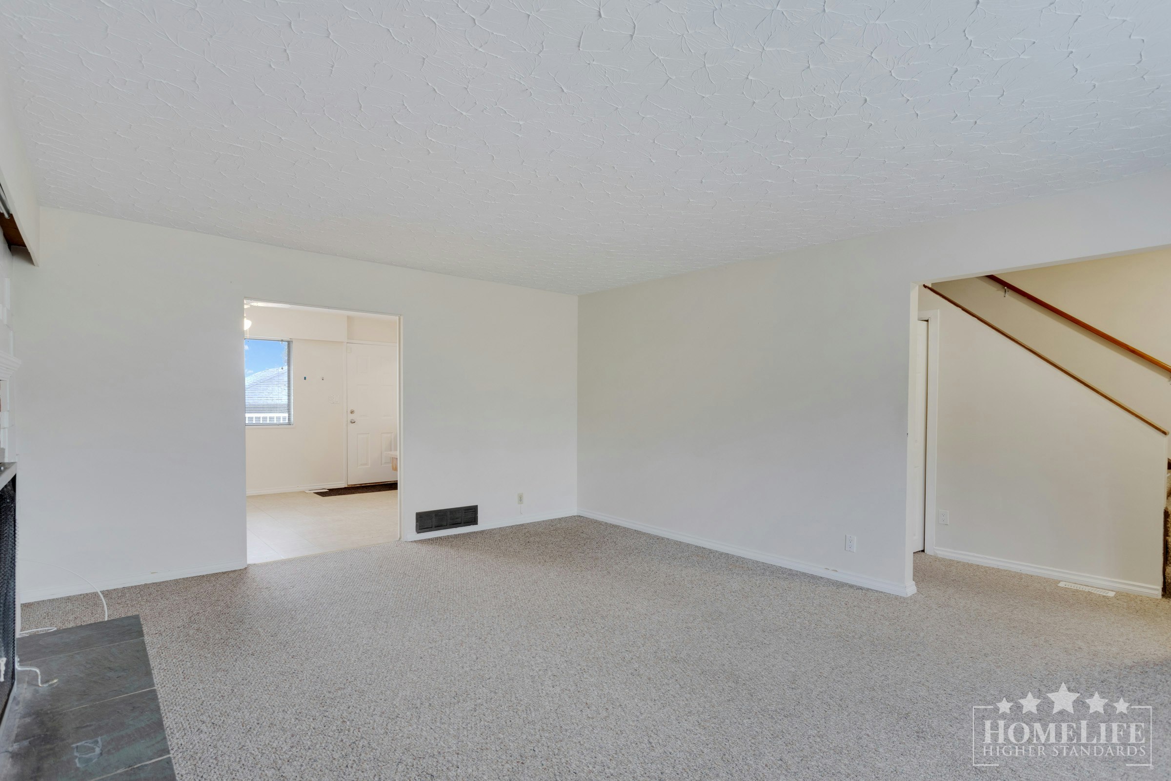 Duplex-1060 Fell Avenue, Burnaby, BC, V5B 3Y6 - 4
