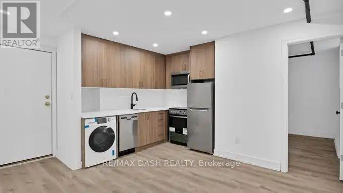 30-917 St Clair, Toronto, ON, M6C 1C7 - 39