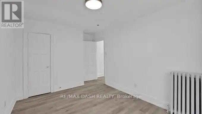 30-917 St Clair, Toronto, ON, M6C 1C7 - 2