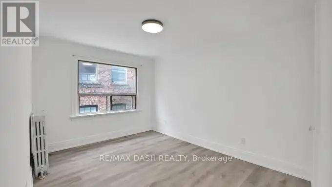 30-917 St Clair, Toronto, ON, M6C 1C7 - 3