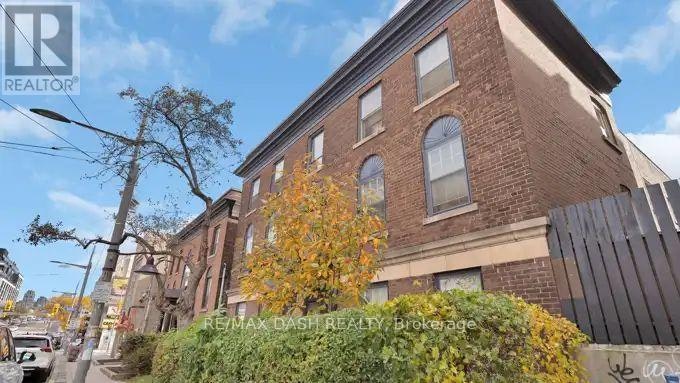 30-917 St Clair, Toronto, ON, M6C 1C7 - 25
