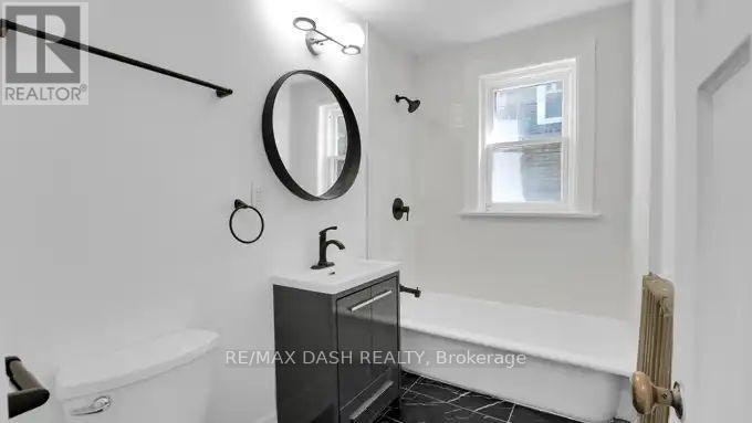 30-917 St Clair, Toronto, ON, M6C 1C7 - 32