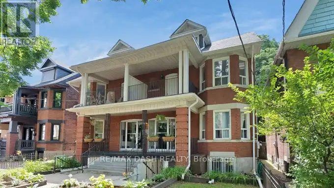 101-7 Thorburn, Toronto, ON, M6K 1C4