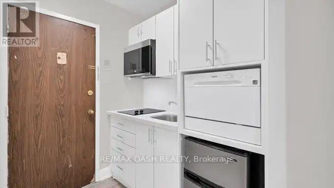 101-7 Thorburn, Toronto, ON, M6K 1C4 - 10