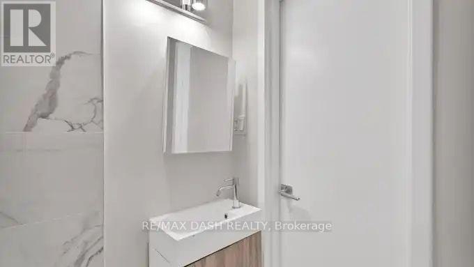 101-7 Thorburn, Toronto, ON, M6K 1C4 - 7