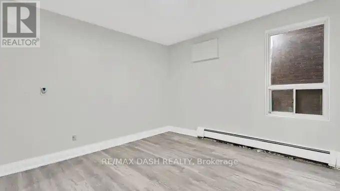 101-7 Thorburn, Toronto, ON, M6K 1C4 - 4