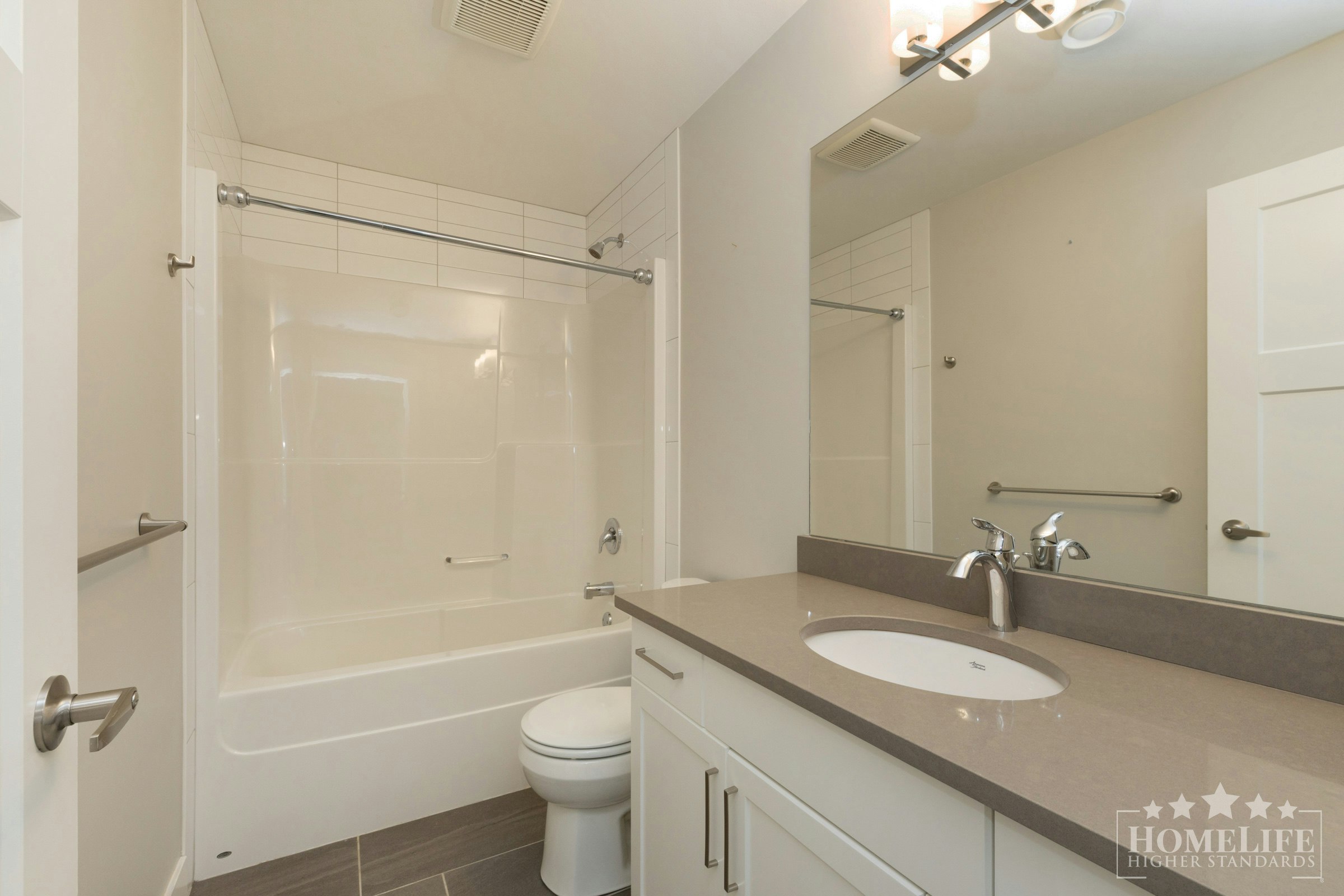 4-386 Pine Avenue, Harrison Hot Springs, BC, V0M 1K0 - 8
