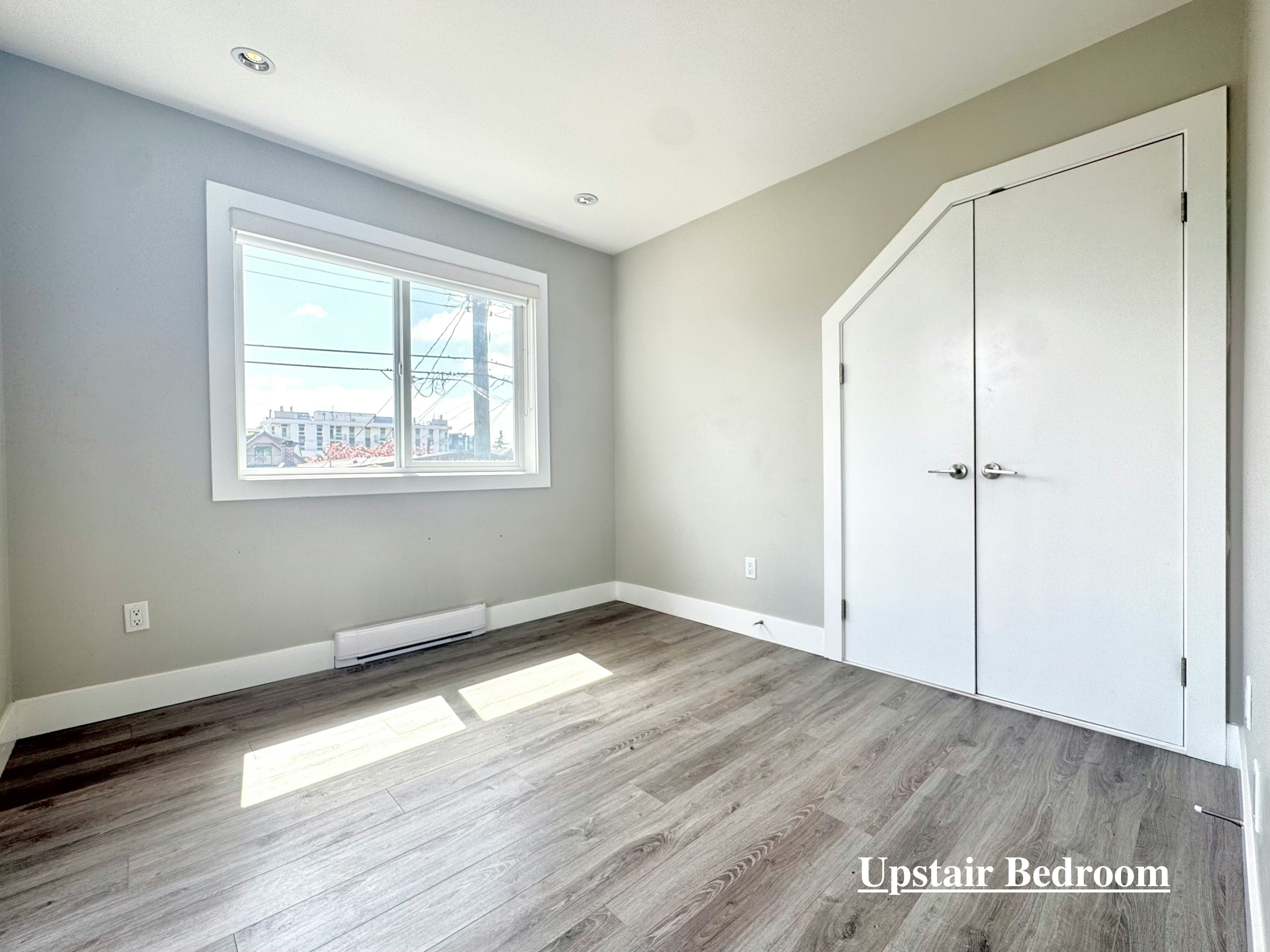 70 West 62nd Avenue, Vancouver, BC, V5X 2E1 - 7