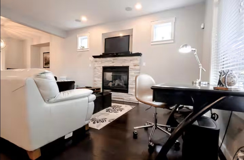 1711 10th Avenue, Prince George, BC, V2L 3S5 - 2