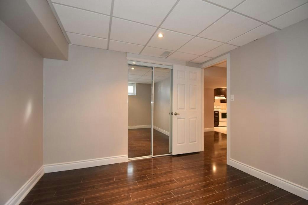 Lower-423 Cochrane Road, Hamilton, ON, L8K 3G8 - 14