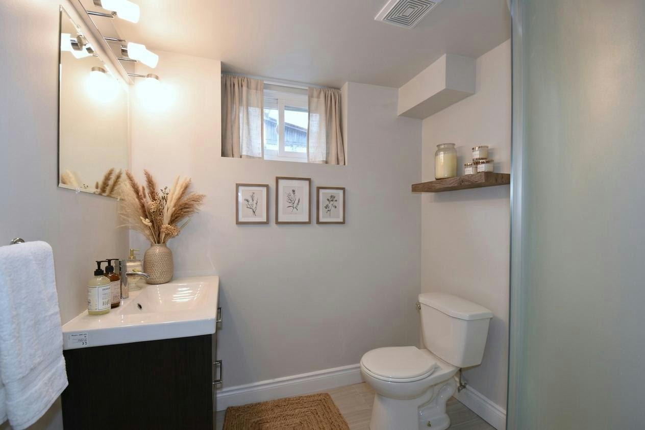 Lower-423 Cochrane Road, Hamilton, ON, L8K 3G8 - 6