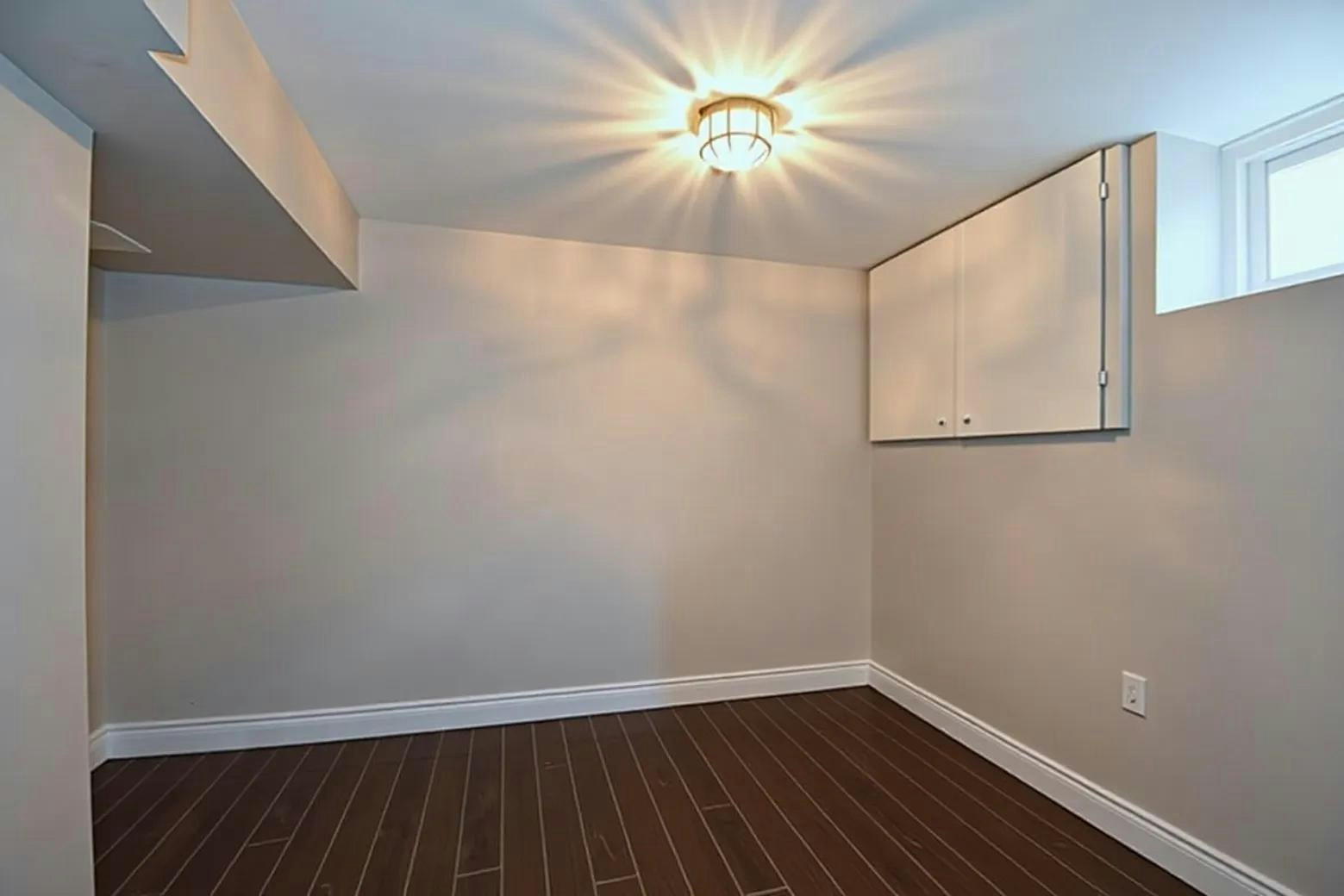Lower-423 Cochrane Road, Hamilton, ON, L8K 3G8 - 13