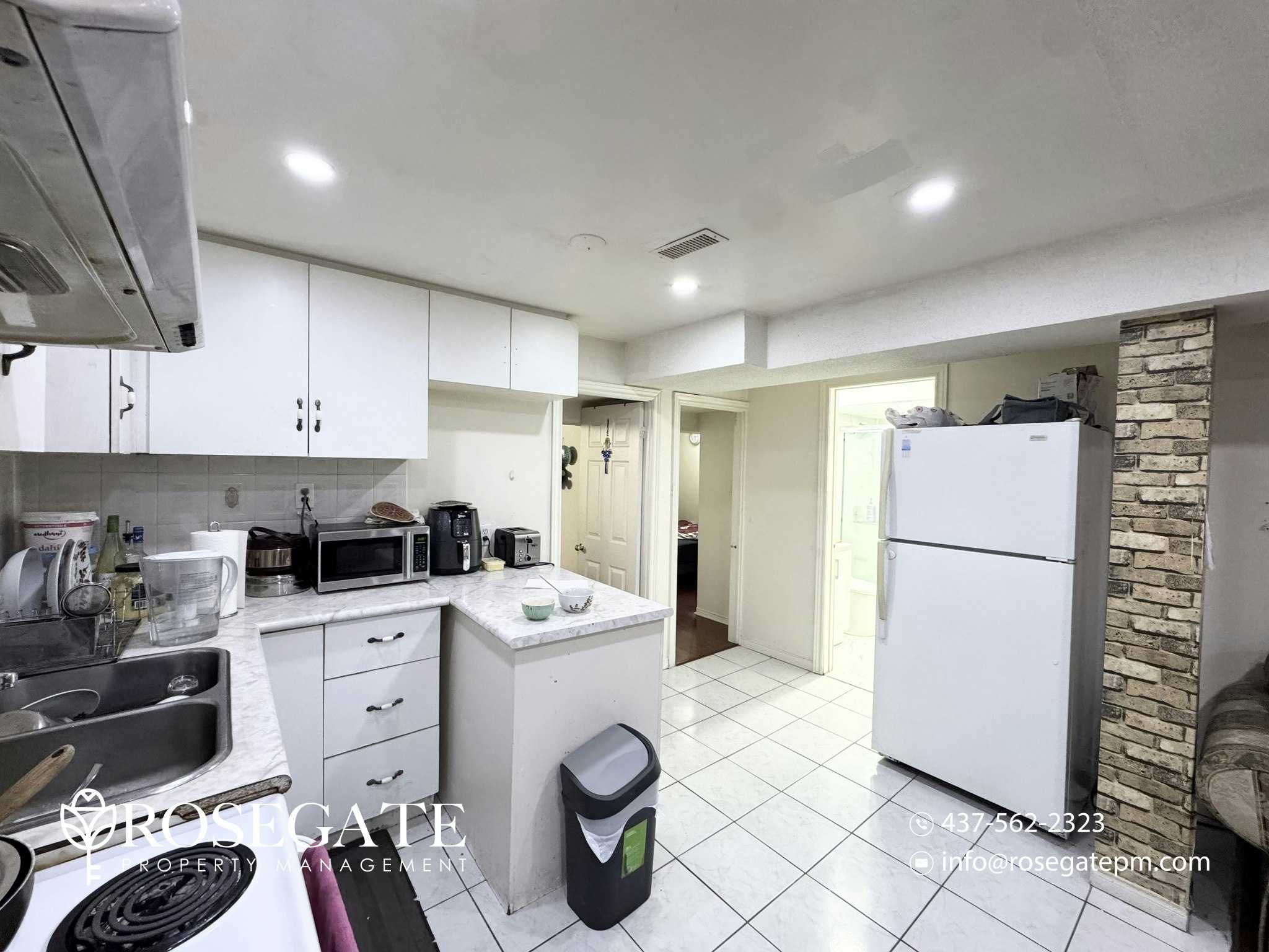 2-5948 Leeside Crescent, Mississauga, ON, L5M 5L9 - 2