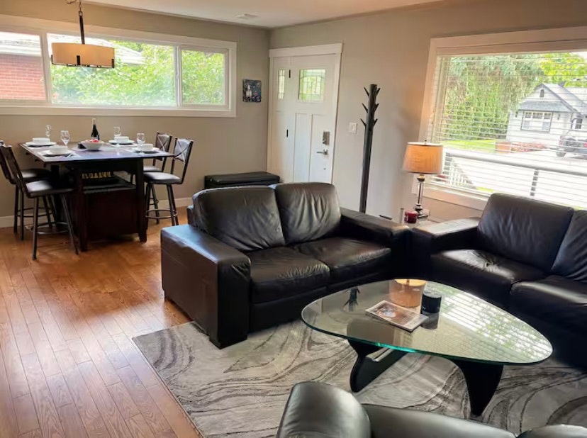 2233 Aberdeen Street, Kelowna, BC, V1Y 2T3 - 3