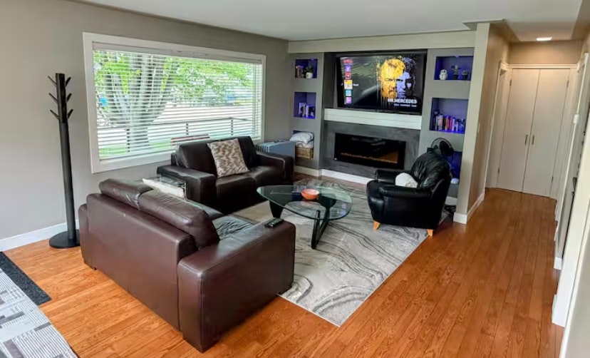 2233 Aberdeen Street, Kelowna, BC, V1Y 2T3 - 2