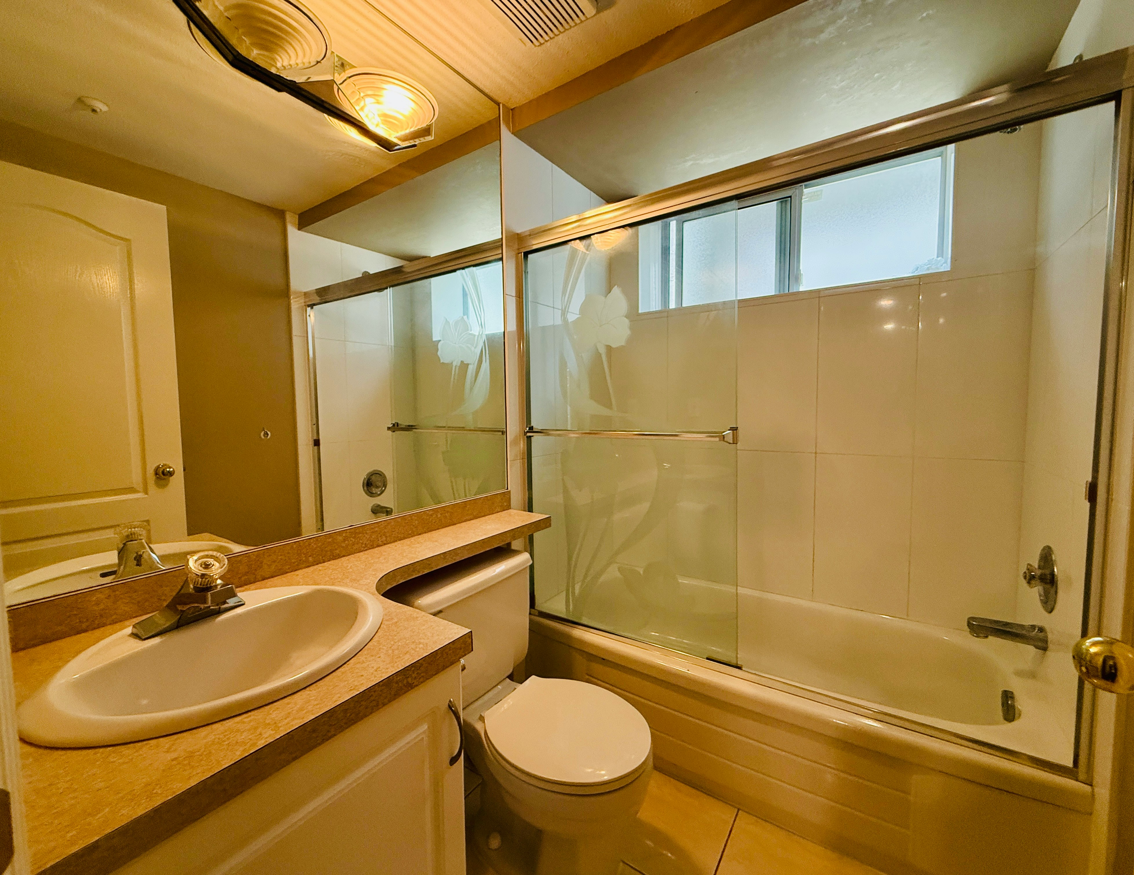 4493 West 13th Avenue, Vancouver, BC, V6R 2V2 - 13
