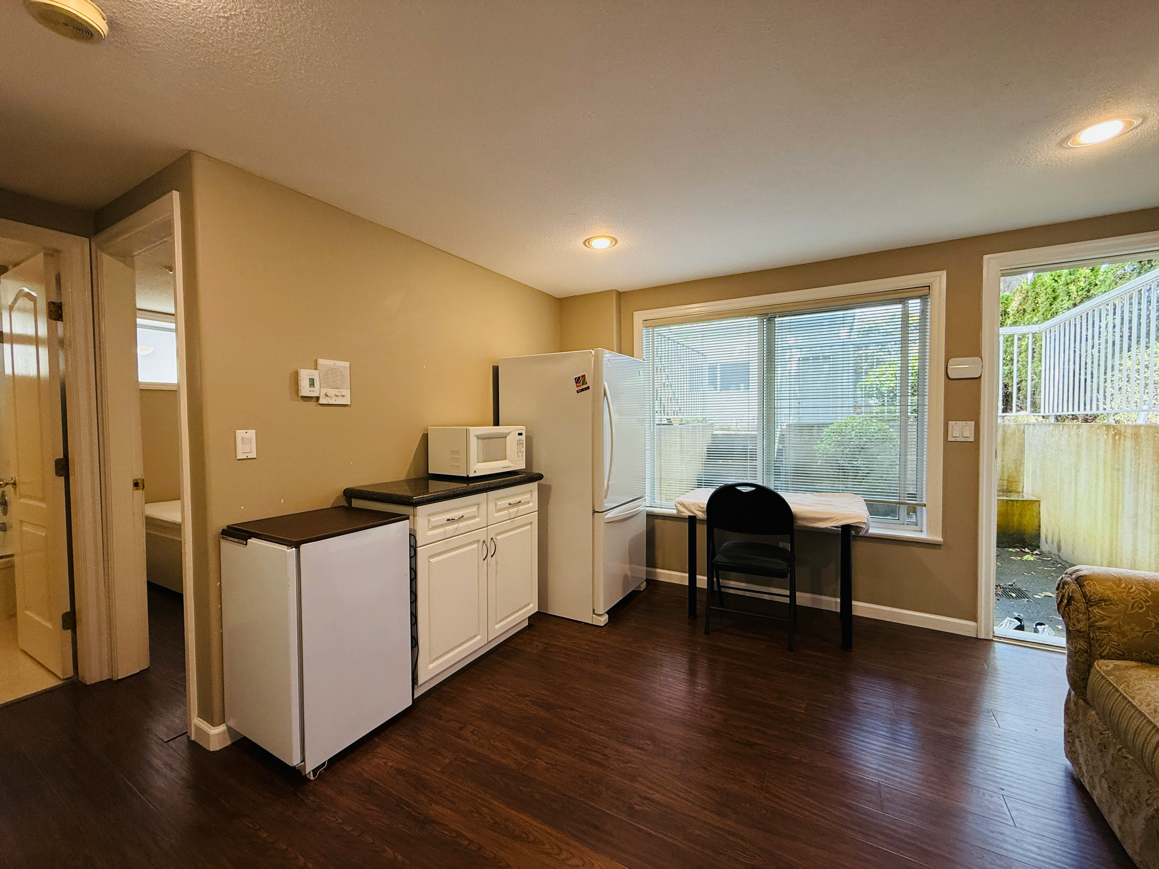 4493 West 13th Avenue, Vancouver, BC, V6R 2V2 - 3