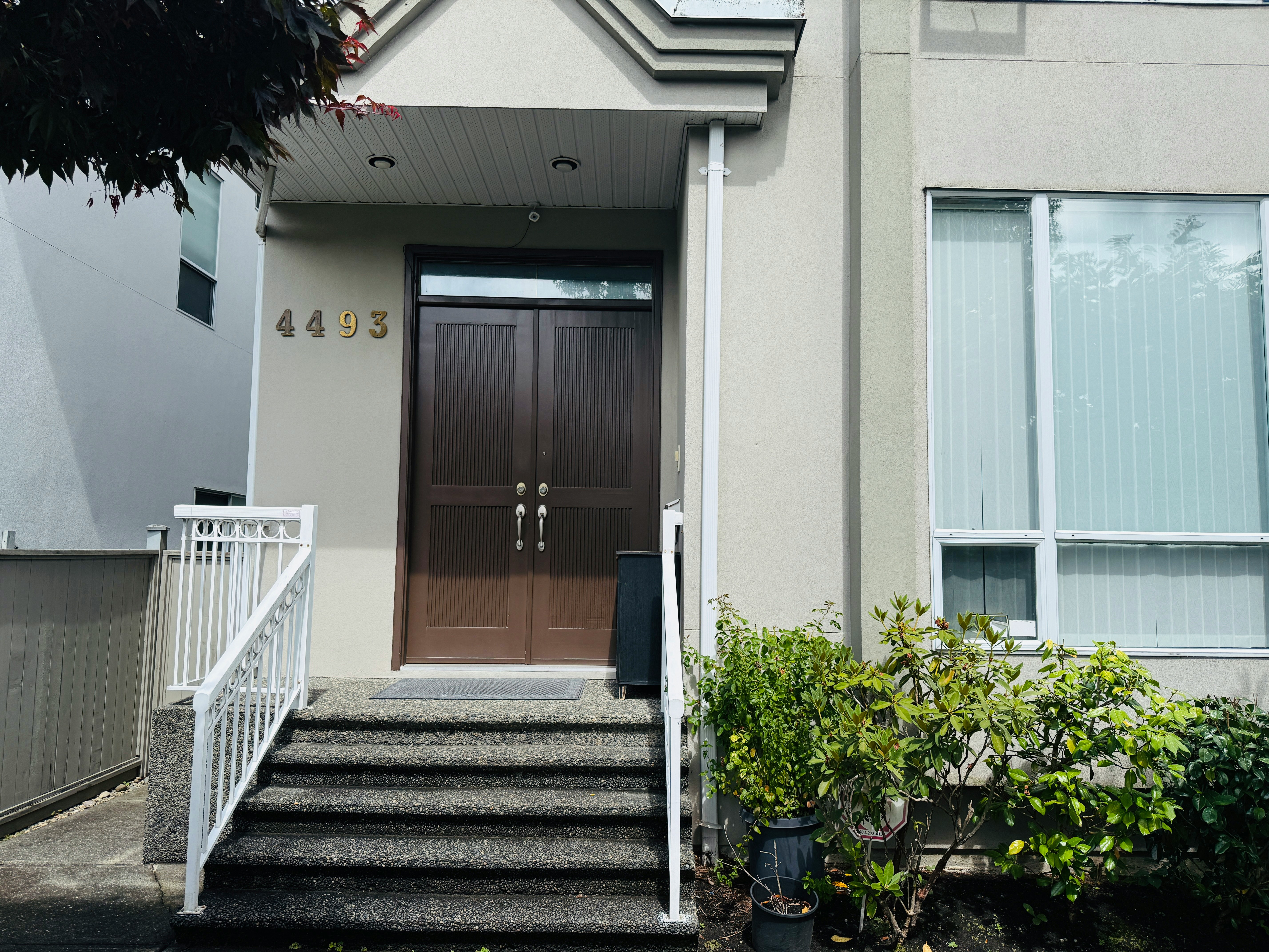 4493 West 13th Avenue, Vancouver, BC, V6R 2V2