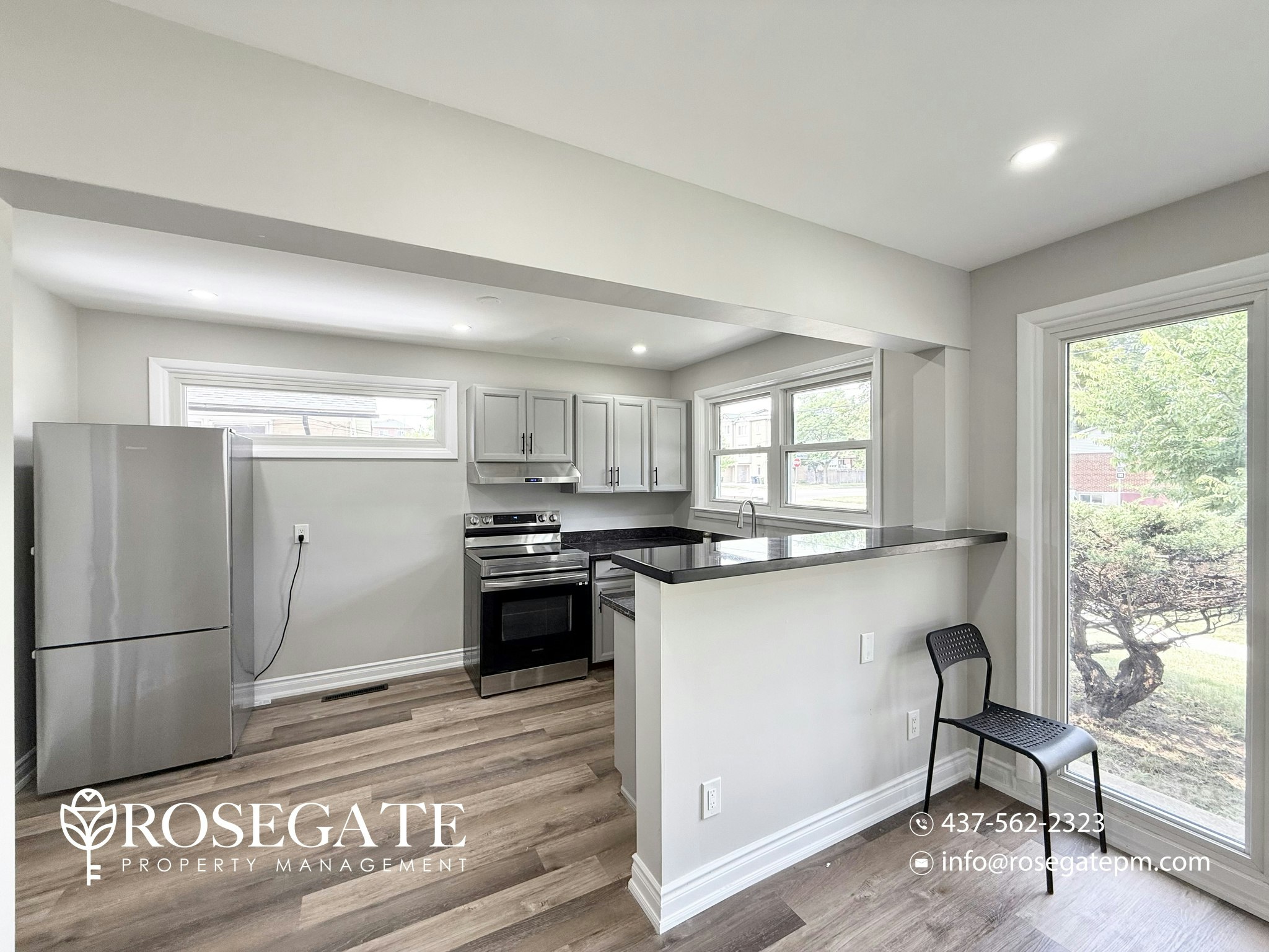 1-3 Botany Hill Road, Toronto, ON, M1G 3K1 - 2