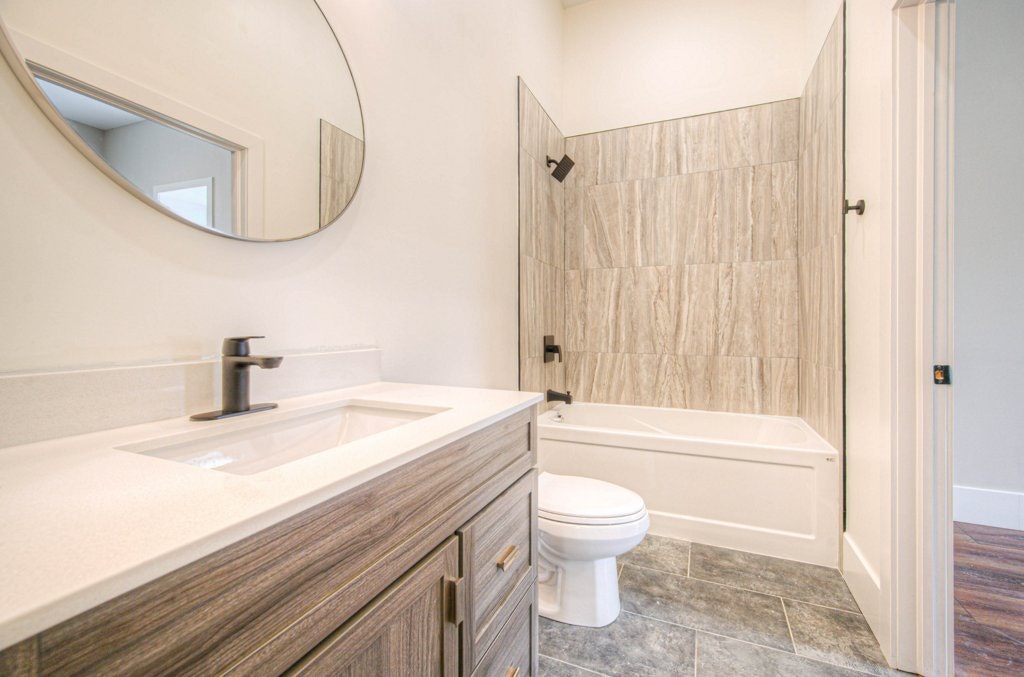 1-1 Bond Street, Cambridge, ON, N1R 4B2 - 9