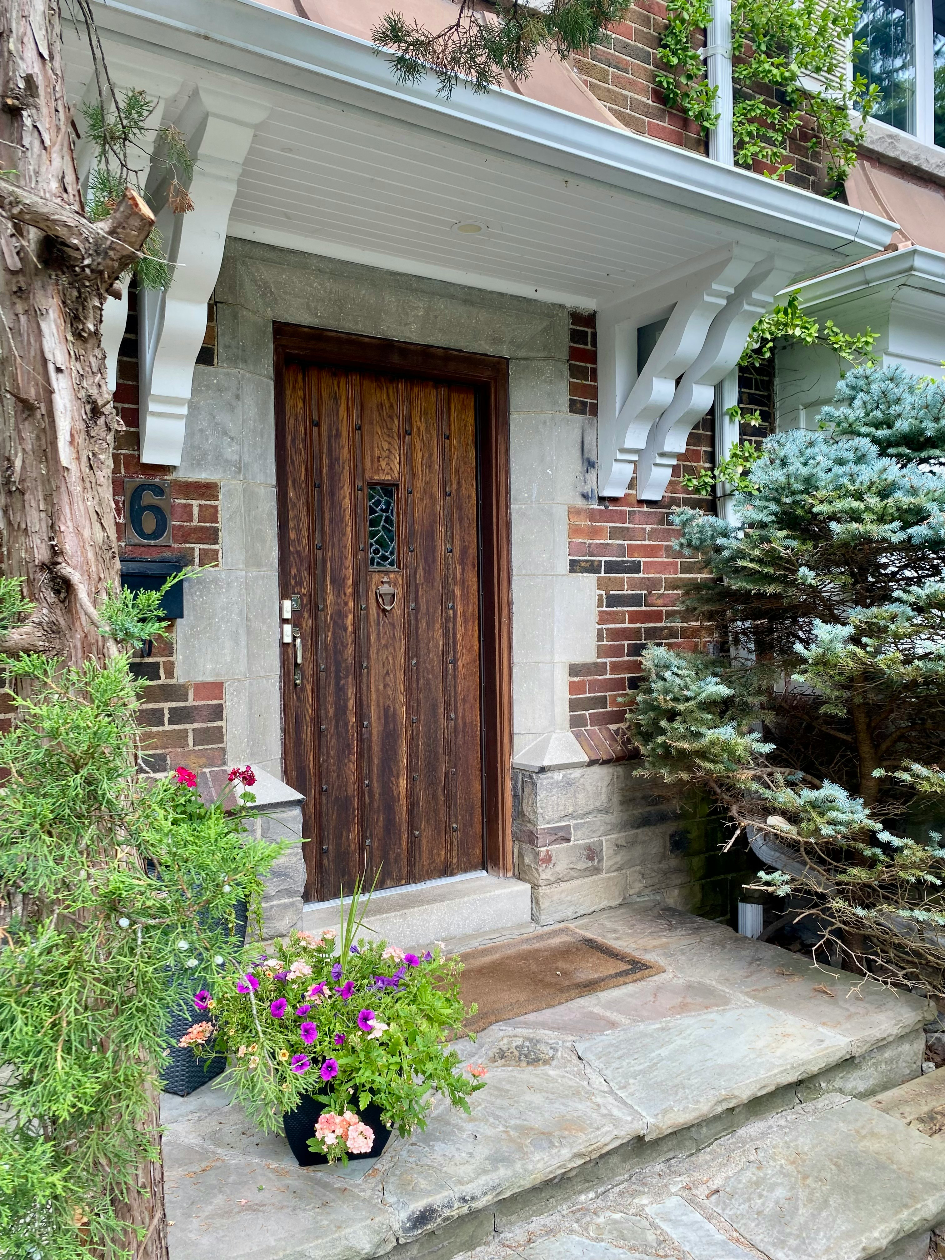 2-96 Brule Gardens, Toronto, ON, M6S 4J6 - 2