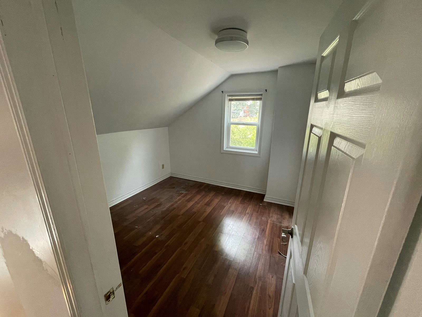 30 Noecker Street, Waterloo, ON, N2J 2R4 - 19