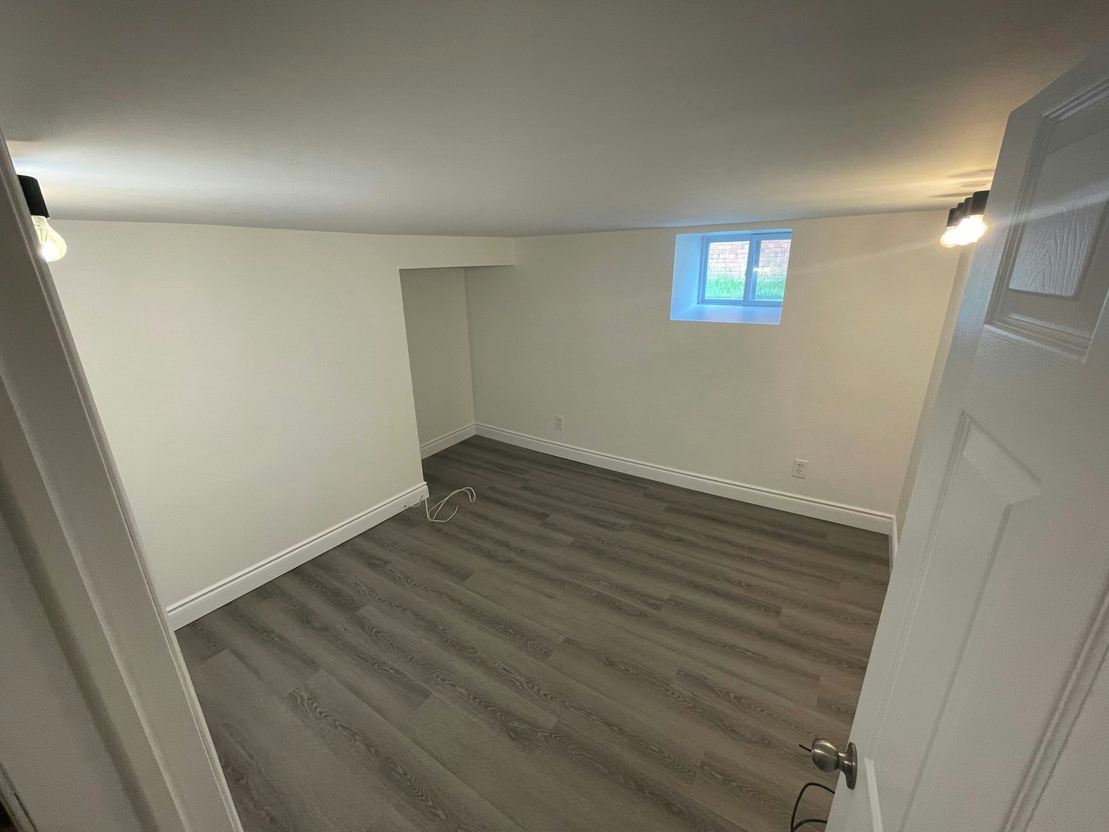 30 Noecker Street, Waterloo, ON, N2J 2R4 - 13