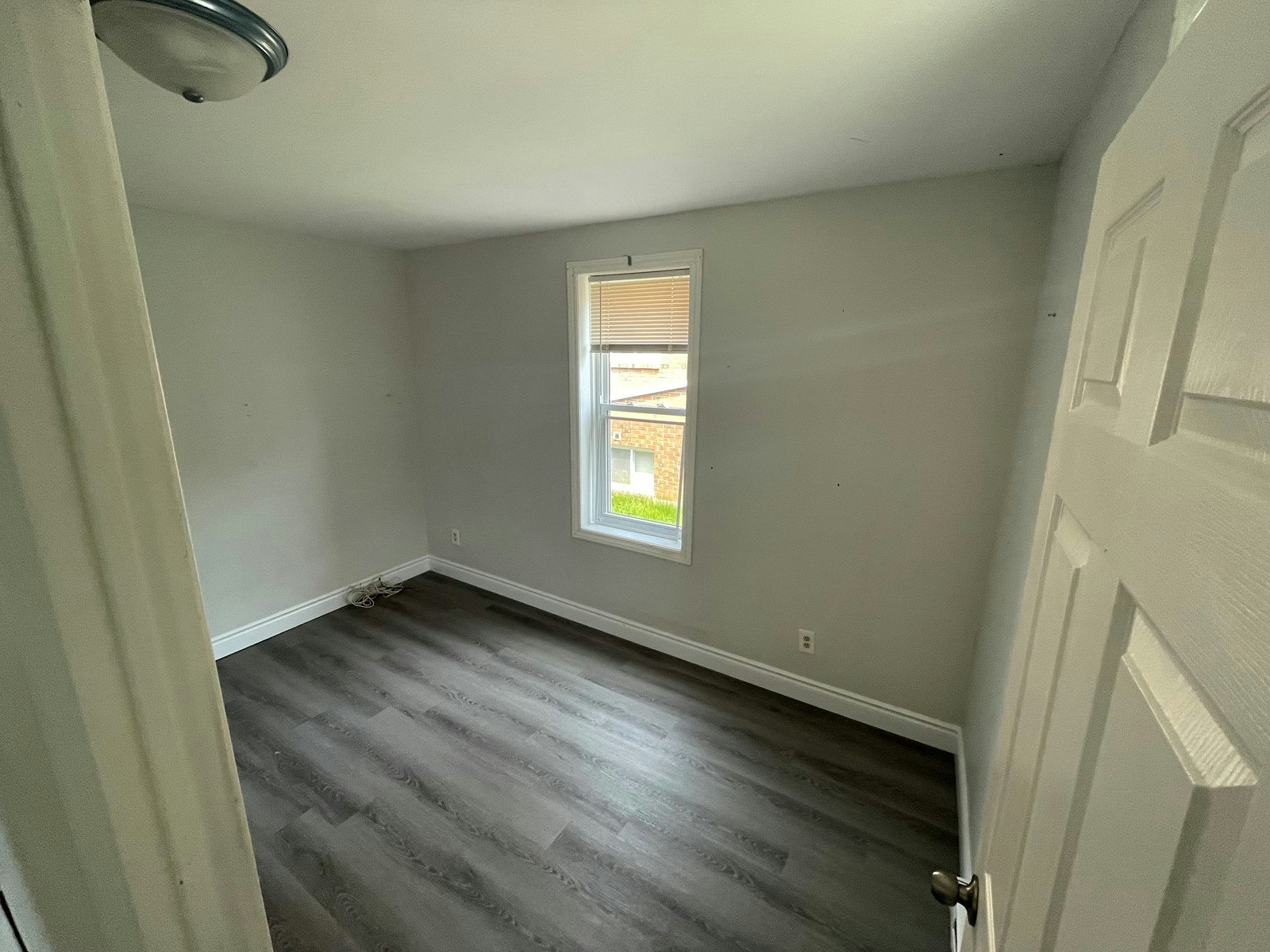 30 Noecker Street, Waterloo, ON, N2J 2R4 - 5