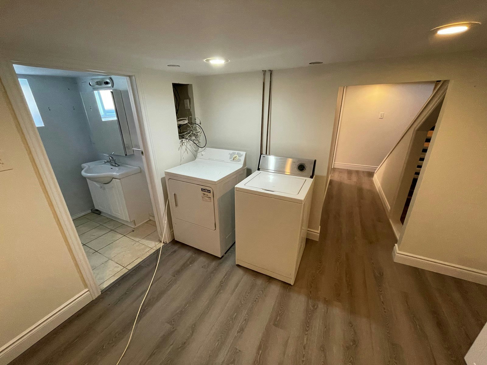 30 Noecker Street, Waterloo, ON, N2J 2R4 - 8