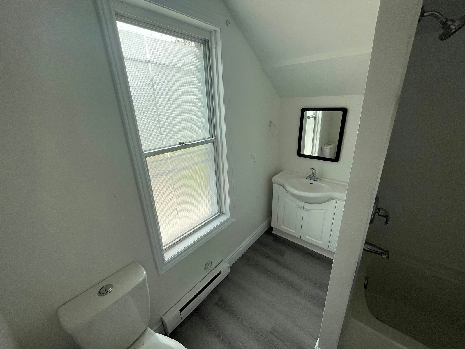 30 Noecker Street, Waterloo, ON, N2J 2R4 - 12