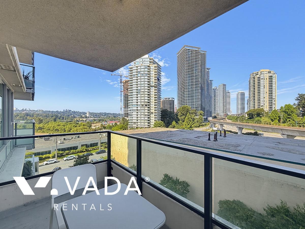 706-2200 Douglas Road, Burnaby, BC, V5C 0G8 - 3