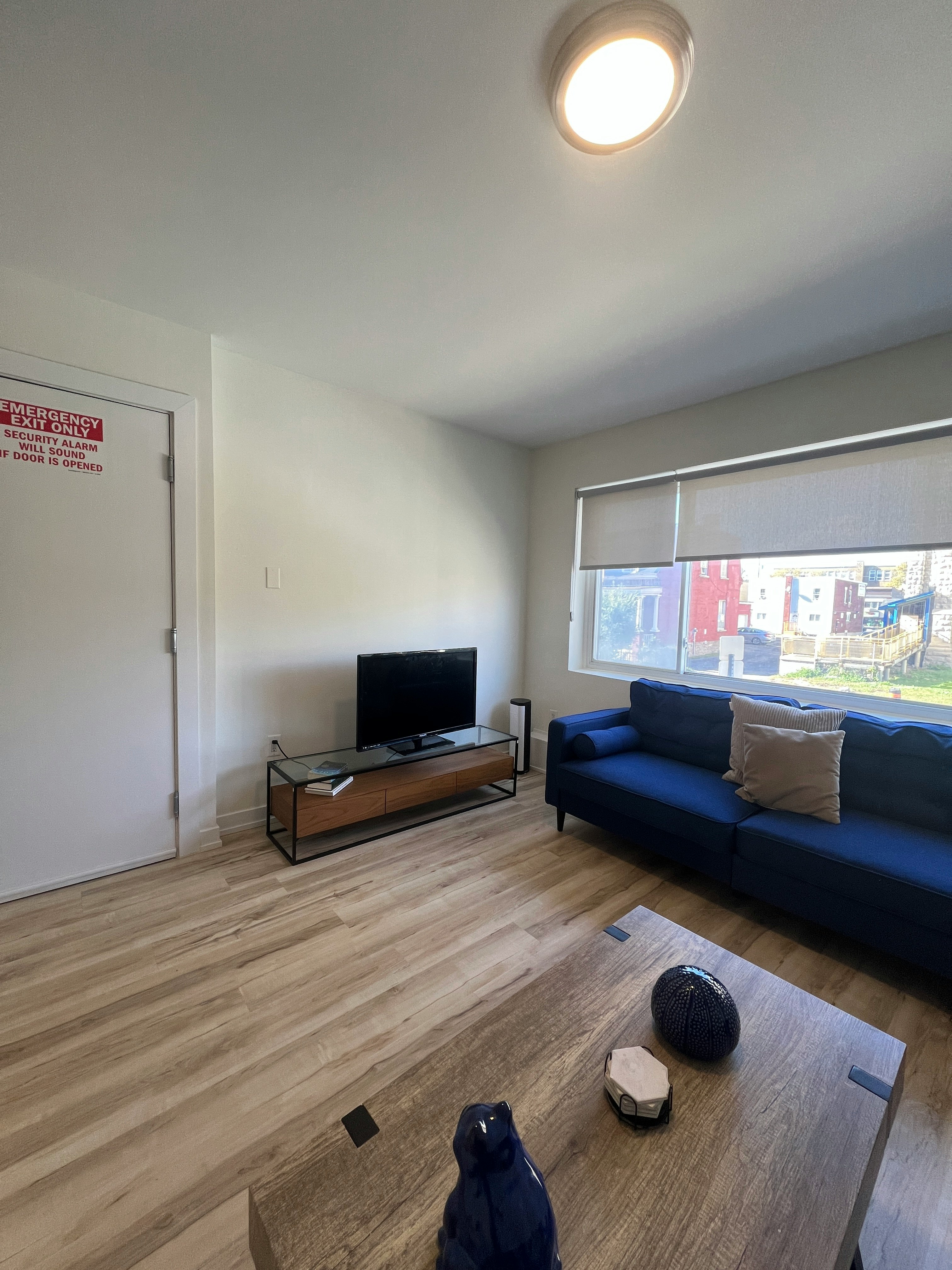 2-184 Murray Street, Ottawa, ON, K1N 5M8 2