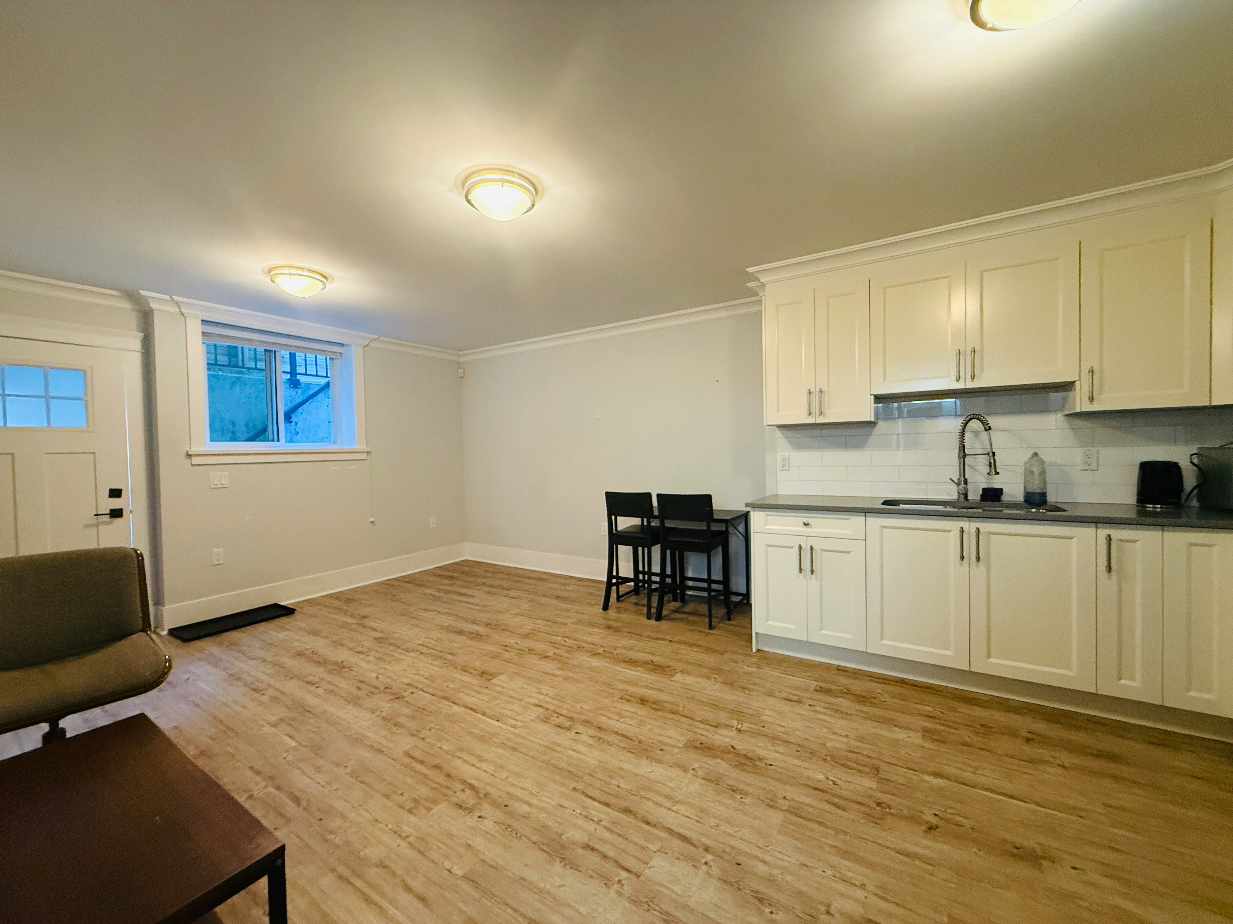 6386 Lakeview Avenue, Burnaby, BC, V5E 2P2 - 8