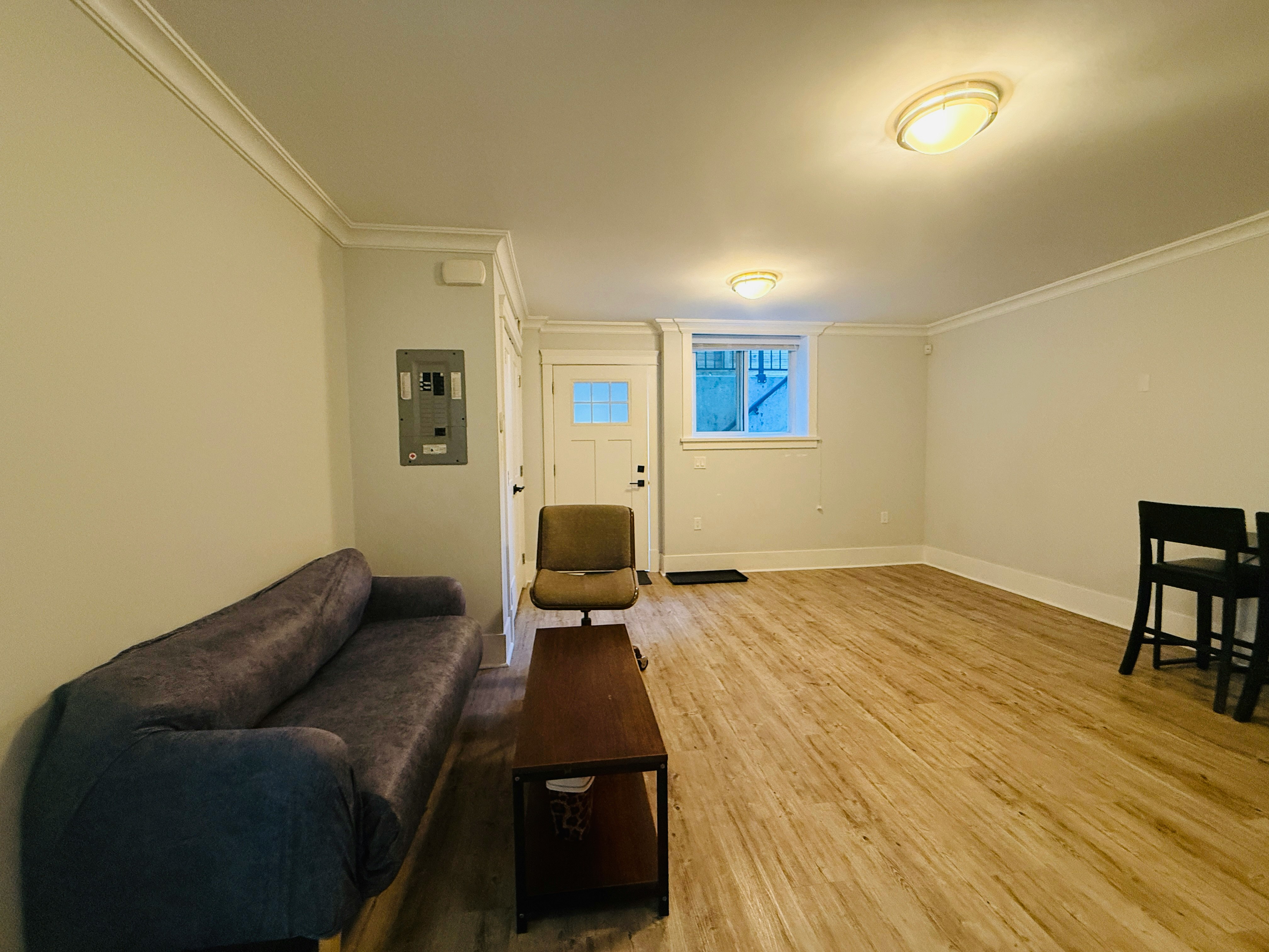 6386 Lakeview Avenue, Burnaby, BC, V5E 2P2 - 5