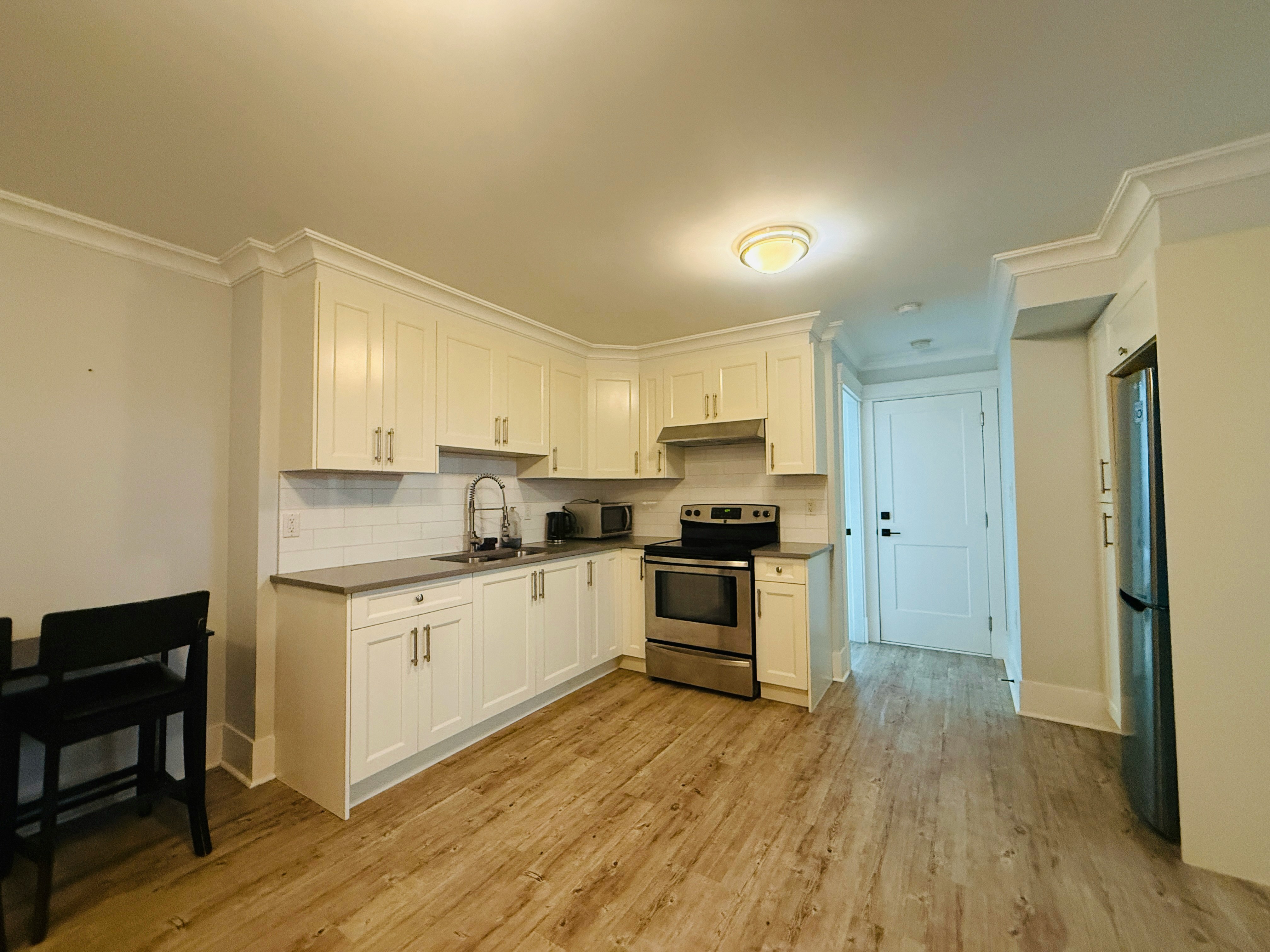 6386 Lakeview Avenue, Burnaby, BC, V5E 2P2 - 6