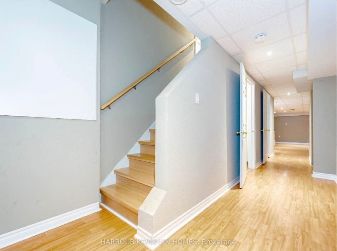 Basement Apartment-106 Blackthorn Drive, Vaughan, ON, L6A 3N3 - 2