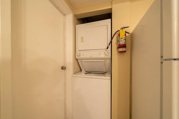 D-331 Spruce Street, Waterloo, ON, N2L 3M6 - 8