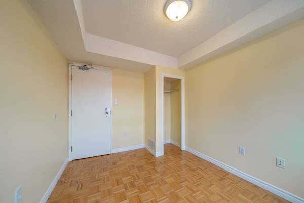 D-331 Spruce Street, Waterloo, ON, N2L 3M6 - 22