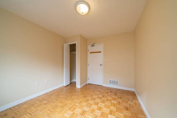 D-331 Spruce Street, Waterloo, ON, N2L 3M6 - 18