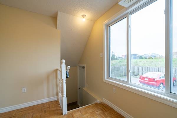 D-331 Spruce Street, Waterloo, ON, N2L 3M6 - 12