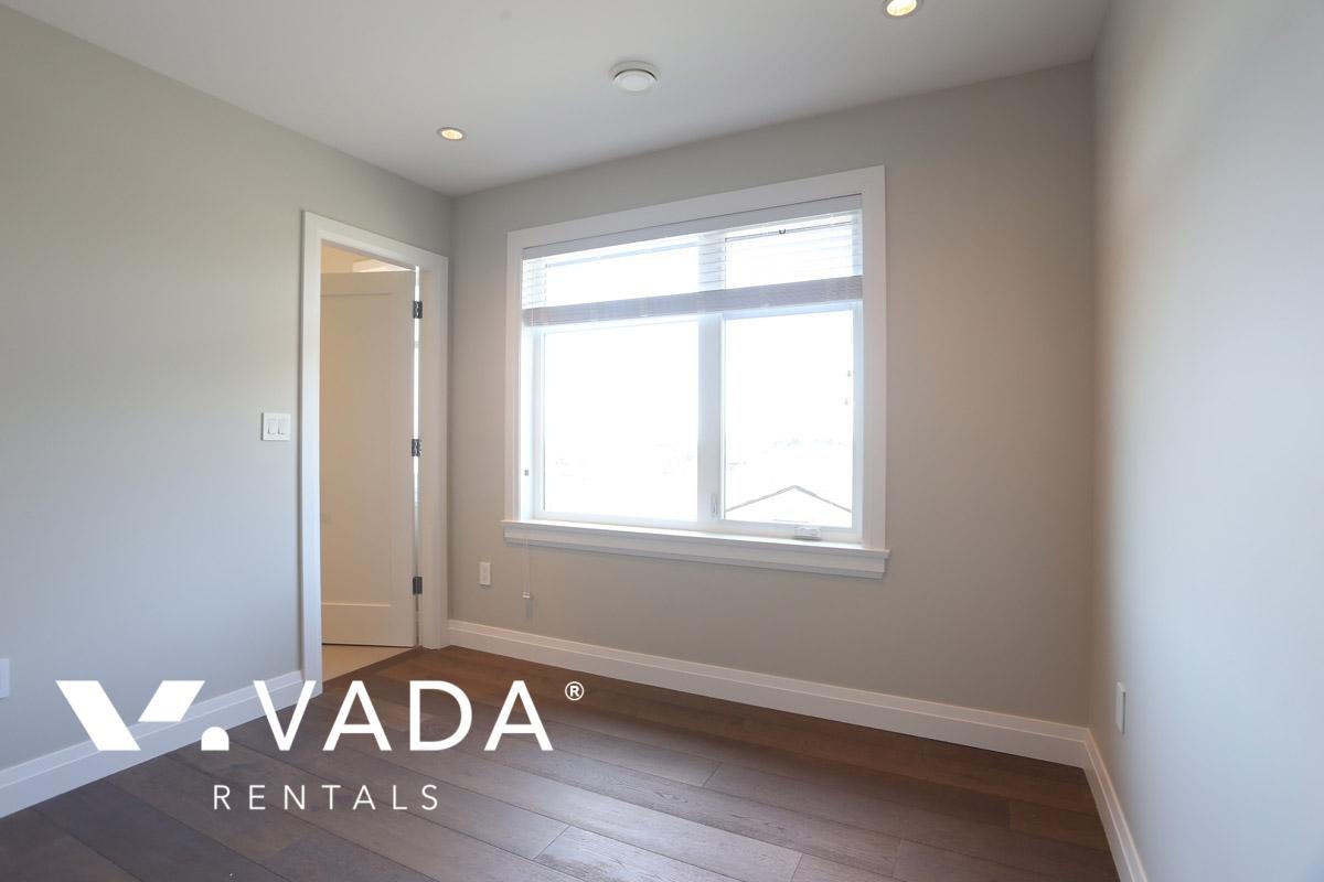 1686 East 56th Avenue, Vancouver, BC, V5P 2A4 - 10