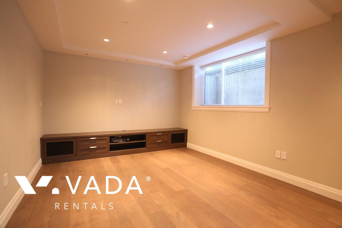 1686 East 56th Avenue, Vancouver, BC, V5P 2A4 - 16