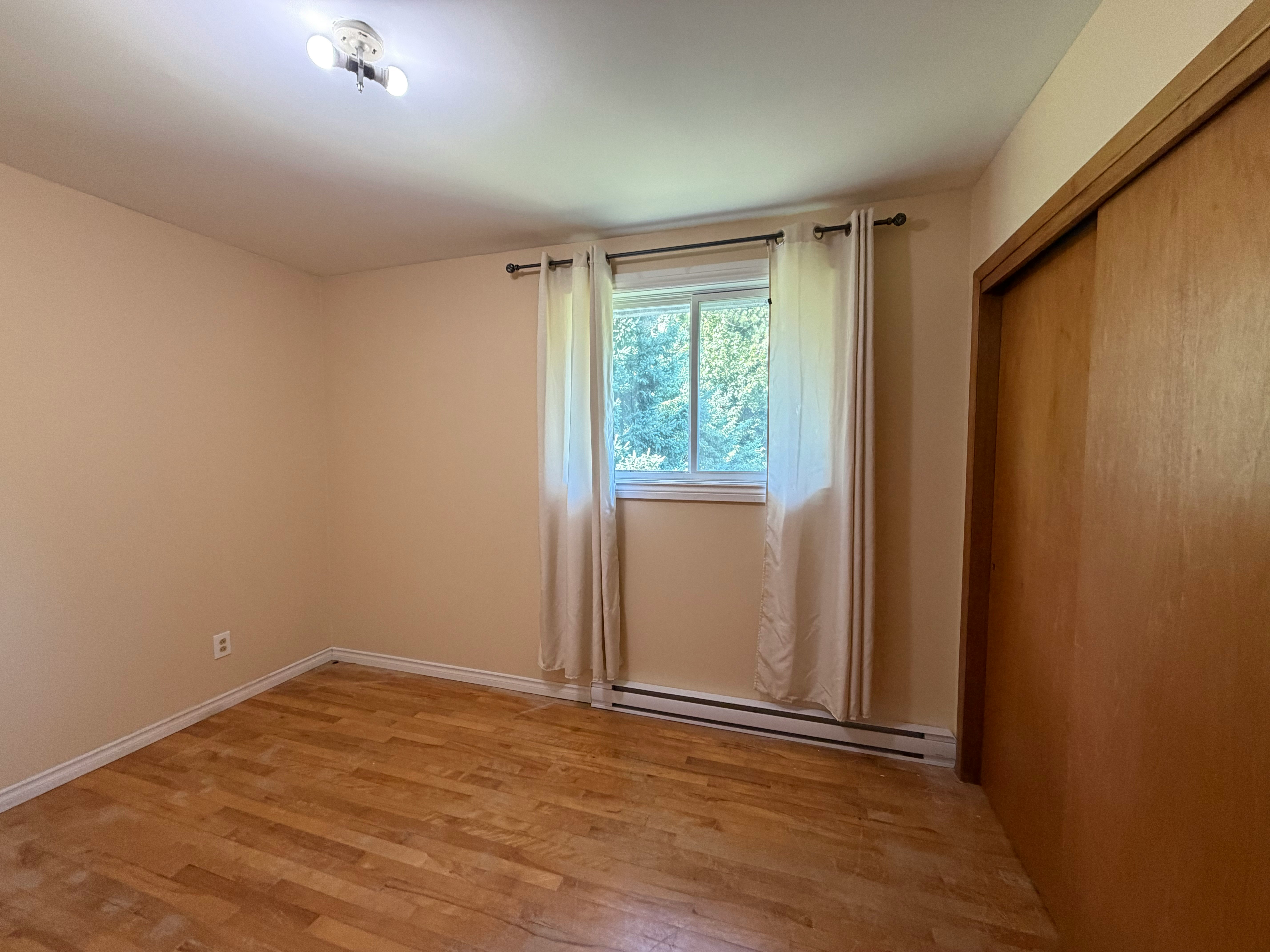 1-221 Montgomery Street, Fredericton, NB, E3B 2X2 - 5